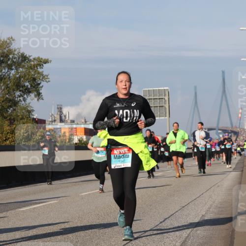 03.10.2025 - Köhlbrandbrückenlauf Luisa Fischer http://msf.ph/oto/9017251 03.10.2025 11:03:33 Position 3 5, 1547 meine-sportfotos.de