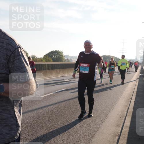 03.10.2025 - Köhlbrandbrückenlauf Fabian Wolf http://msf.ph/oto/9017266 03.10.2025 09:26:38 Position 3 2418 meine-sportfotos.de