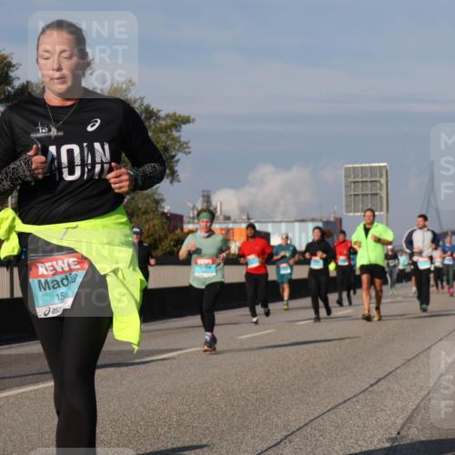 03.10.2025 - Köhlbrandbrückenlauf Luisa Fischer http://msf.ph/oto/9017269 03.10.2025 11:03:35 Position 3 3839, 15 meine-sportfotos.de