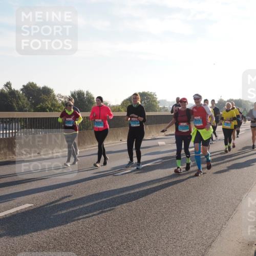 03.10.2025 - Köhlbrandbrückenlauf Fabian Wolf http://msf.ph/oto/9017461 03.10.2025 09:26:47 Position 3  meine-sportfotos.de