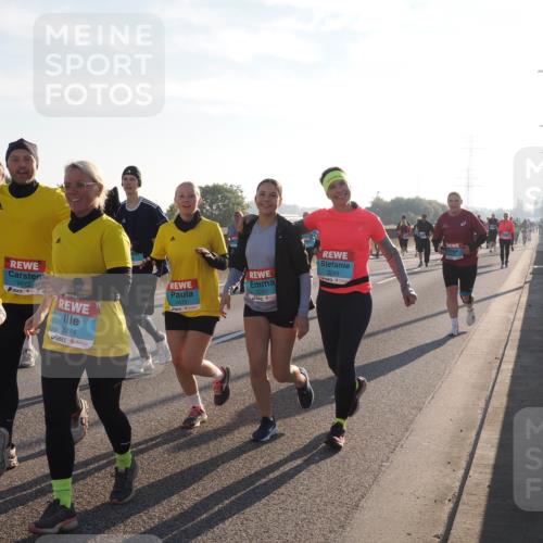 03.10.2025 - Köhlbrandbrückenlauf Fabian Wolf http://msf.ph/oto/9017534 03.10.2025 09:26:51 Position 3 2871, 2872, 2874, 2875, 2297, 2299 meine-sportfotos.de
