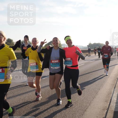 03.10.2025 - Köhlbrandbrückenlauf Fabian Wolf http://msf.ph/oto/9017542 03.10.2025 09:26:52 Position 3 2874, 2875, 2297, 2299 meine-sportfotos.de