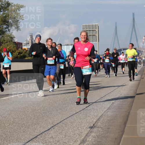 03.10.2025 - Köhlbrandbrückenlauf Luisa Fischer http://msf.ph/oto/9017556 03.10.2025 11:04:14 Position 3  meine-sportfotos.de