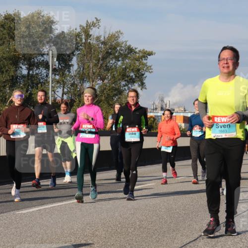 03.10.2025 - Köhlbrandbrückenlauf Luisa Fischer http://msf.ph/oto/9017587 03.10.2025 11:04:23 Position 3 1463, 1663 meine-sportfotos.de