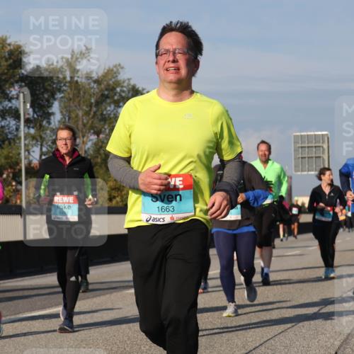 03.10.2025 - Köhlbrandbrückenlauf Luisa Fischer http://msf.ph/oto/9017595 03.10.2025 11:04:24 Position 3 1663 meine-sportfotos.de