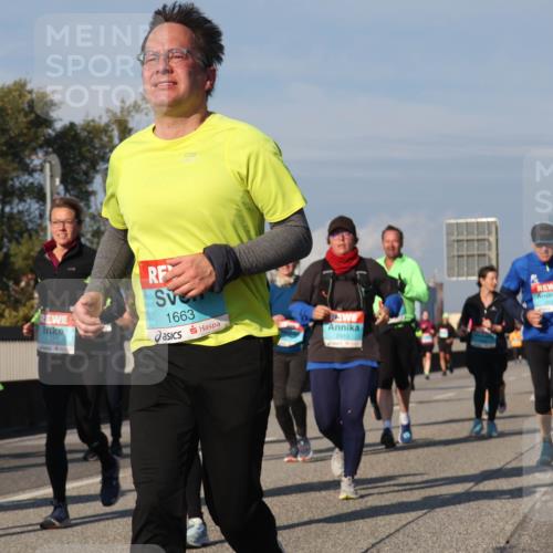 03.10.2025 - Köhlbrandbrückenlauf Luisa Fischer http://msf.ph/oto/9017597 03.10.2025 11:04:24 Position 3 1463, 1663, 2415 meine-sportfotos.de