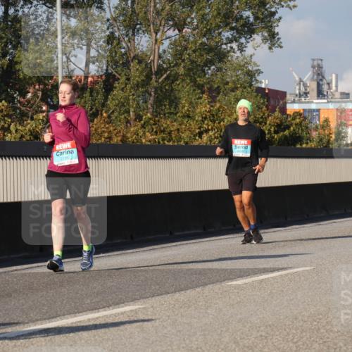 03.10.2025 - Köhlbrandbrückenlauf Luisa Fischer http://msf.ph/oto/9017674 03.10.2025 11:04:37 Position 3 2128 meine-sportfotos.de