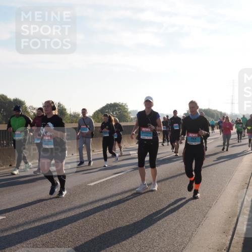 03.10.2025 - Köhlbrandbrückenlauf Fabian Wolf http://msf.ph/oto/9017801 03.10.2025 09:27:07 Position 3 3370 meine-sportfotos.de