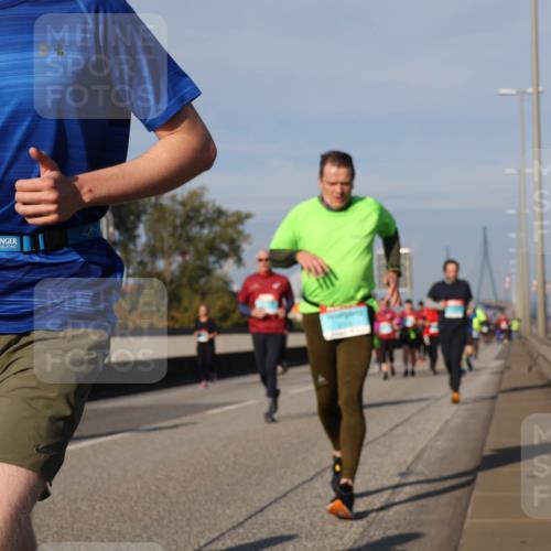03.10.2025 - Köhlbrandbrückenlauf Luisa Fischer http://msf.ph/oto/9017878 03.10.2025 11:05:17 Position 3  meine-sportfotos.de