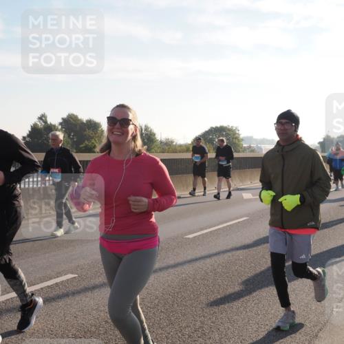 03.10.2025 - Köhlbrandbrückenlauf Fabian Wolf http://msf.ph/oto/9017918 03.10.2025 09:27:13 Position 3 3475 meine-sportfotos.de
