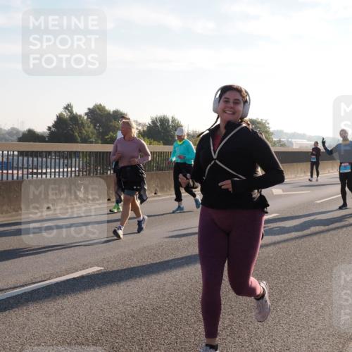03.10.2025 - Köhlbrandbrückenlauf Fabian Wolf http://msf.ph/oto/9018085 03.10.2025 09:27:24 Position 3  meine-sportfotos.de