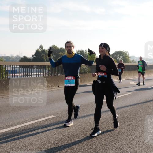03.10.2025 - Köhlbrandbrückenlauf Fabian Wolf http://msf.ph/oto/9018115 03.10.2025 09:27:27 Position 3 1887 meine-sportfotos.de