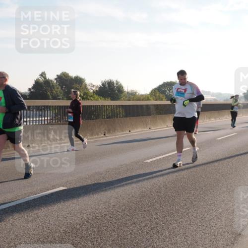 03.10.2025 - Köhlbrandbrückenlauf Fabian Wolf http://msf.ph/oto/9018179 03.10.2025 09:27:32 Position 3  meine-sportfotos.de