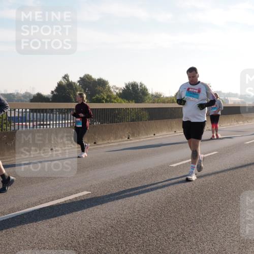 03.10.2025 - Köhlbrandbrückenlauf Fabian Wolf http://msf.ph/oto/9018184 03.10.2025 09:27:32 Position 3 3311, 2619 meine-sportfotos.de