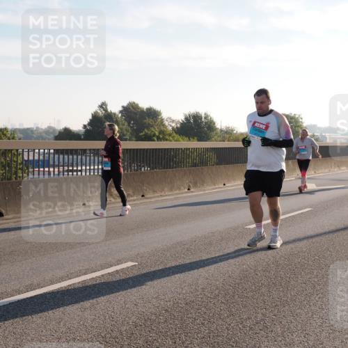 03.10.2025 - Köhlbrandbrückenlauf Fabian Wolf http://msf.ph/oto/9018188 03.10.2025 09:27:32 Position 3 2619 meine-sportfotos.de