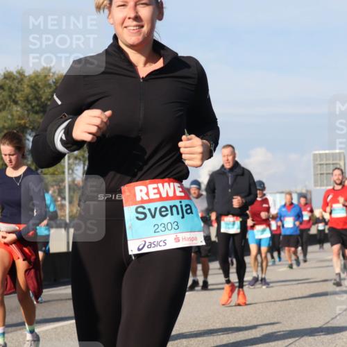 03.10.2025 - Köhlbrandbrückenlauf Luisa Fischer http://msf.ph/oto/9018276 03.10.2025 11:06:33 Position 3 2303 meine-sportfotos.de