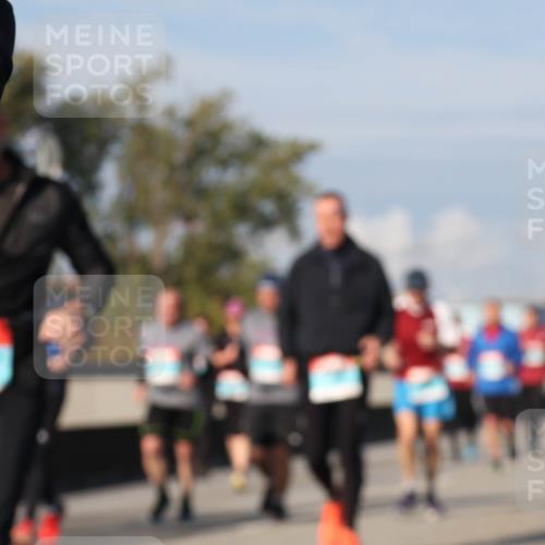 03.10.2025 - Köhlbrandbrückenlauf Luisa Fischer http://msf.ph/oto/9018280 03.10.2025 11:06:33 Position 3  meine-sportfotos.de