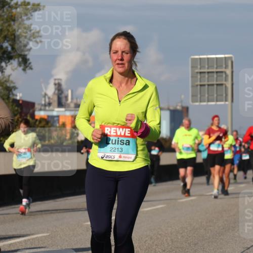 03.10.2025 - Köhlbrandbrückenlauf Luisa Fischer http://msf.ph/oto/9018318 03.10.2025 11:06:41 Position 3 2290, 2213 meine-sportfotos.de