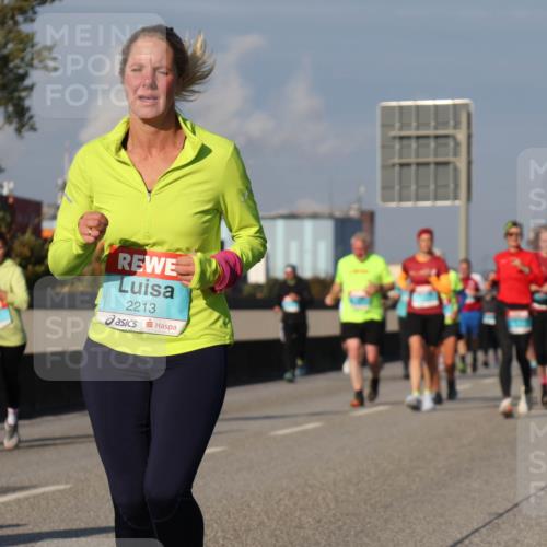 03.10.2025 - Köhlbrandbrückenlauf Luisa Fischer http://msf.ph/oto/9018320 03.10.2025 11:06:41 Position 3 2213, 0 meine-sportfotos.de