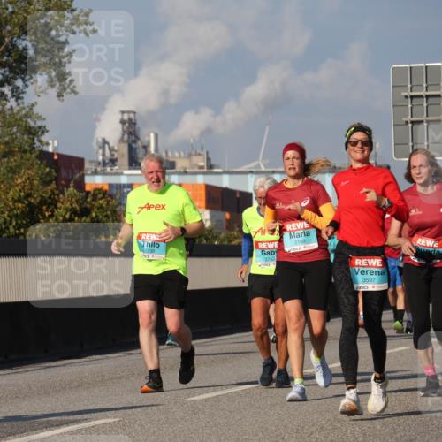 03.10.2025 - Köhlbrandbrückenlauf Luisa Fischer http://msf.ph/oto/9018344 03.10.2025 11:06:47 Position 3 2739, 2742, 2169, 3597, 970 meine-sportfotos.de