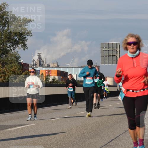 03.10.2025 - Köhlbrandbrückenlauf Luisa Fischer http://msf.ph/oto/9018446 03.10.2025 11:07:05 Position 3  meine-sportfotos.de