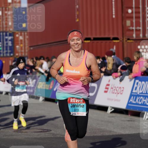 03.10.2025 - Köhlbrandbrückenlauf Michael Burmester http://msf.ph/oto/9018479 03.10.2025 10:18:17 Ziel 1485, 1719, 1932, 2413, 2502, 3176, 3178, 3273, 3308 meine-sportfotos.de