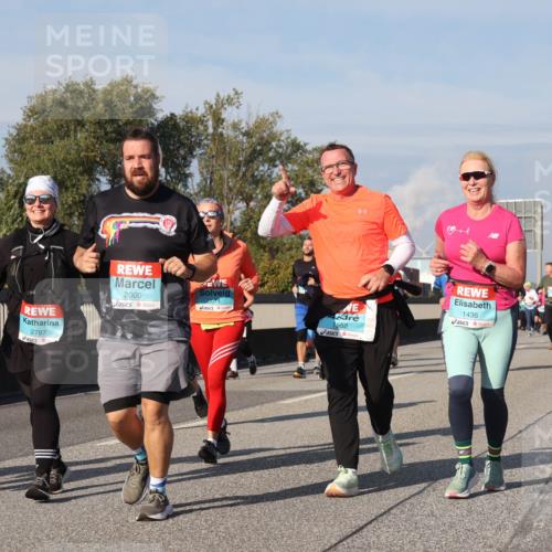 03.10.2025 - Köhlbrandbrückenlauf Luisa Fischer http://msf.ph/oto/9018654 03.10.2025 11:07:43 Position 3 2787, 2000, 8074, 1552, 1436 meine-sportfotos.de