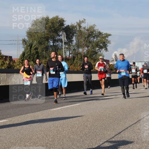 03.10.2025 - Köhlbrandbrückenlauf Luisa Fischer http://msf.ph/oto/9018670 03.10.2025 11:07:46 Position 3  meine-sportfotos.de