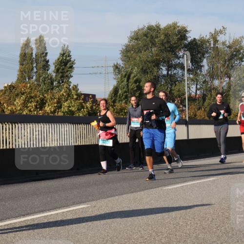 03.10.2025 - Köhlbrandbrückenlauf Luisa Fischer http://msf.ph/oto/9018672 03.10.2025 11:07:46 Position 3  meine-sportfotos.de