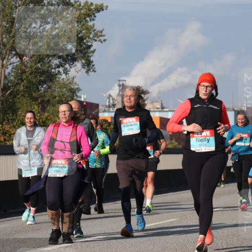 03.10.2025 - Köhlbrandbrückenlauf Luisa Fischer http://msf.ph/oto/9018726 03.10.2025 11:08:00 Position 3 1509, 3089, 3199 meine-sportfotos.de
