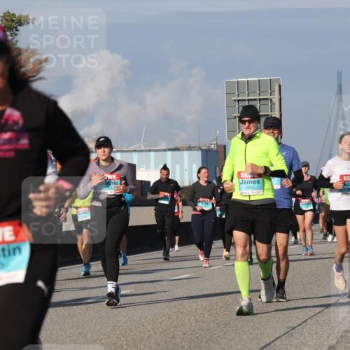 03.10.2025 - Köhlbrandbrückenlauf Luisa Fischer http://msf.ph/oto/9018807 03.10.2025 11:08:14 Position 3 1472, 1904 meine-sportfotos.de