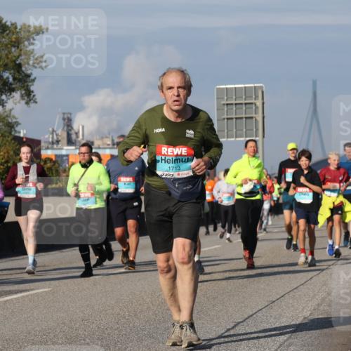 03.10.2025 - Köhlbrandbrückenlauf Luisa Fischer http://msf.ph/oto/9018950 03.10.2025 11:08:38 Position 3 1713 meine-sportfotos.de