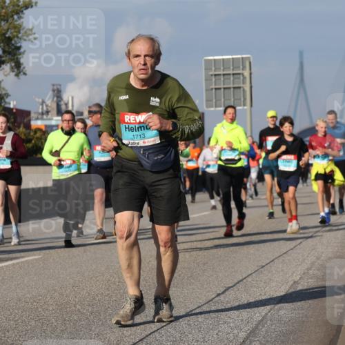 03.10.2025 - Köhlbrandbrückenlauf Luisa Fischer http://msf.ph/oto/9018953 03.10.2025 11:08:38 Position 3 1713 meine-sportfotos.de