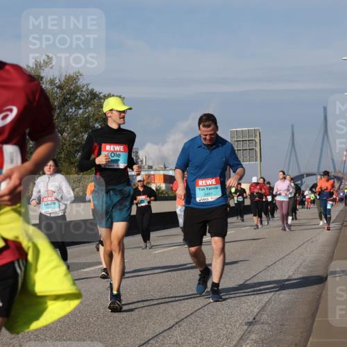 03.10.2025 - Köhlbrandbrückenlauf Luisa Fischer http://msf.ph/oto/9019005 03.10.2025 11:08:48 Position 3 3586, 2451 meine-sportfotos.de