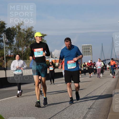 03.10.2025 - Köhlbrandbrückenlauf Luisa Fischer http://msf.ph/oto/9019008 03.10.2025 11:08:48 Position 3 1539, 2451 meine-sportfotos.de