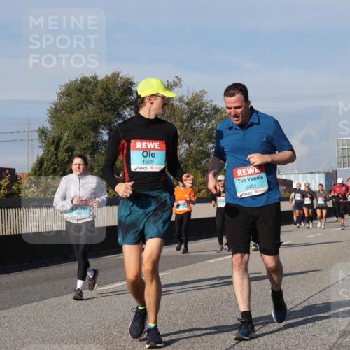 03.10.2025 - Köhlbrandbrückenlauf Luisa Fischer http://msf.ph/oto/9019016 03.10.2025 11:08:49 Position 3 1539, 2451 meine-sportfotos.de