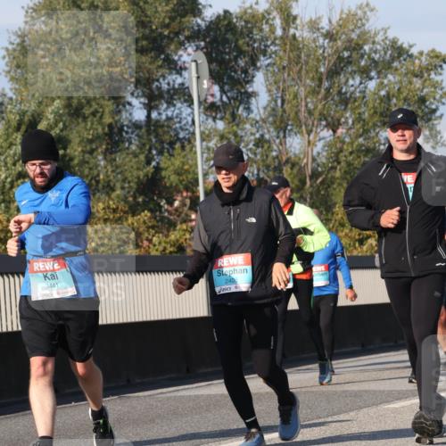 03.10.2025 - Köhlbrandbrückenlauf Luisa Fischer http://msf.ph/oto/9019105 03.10.2025 11:09:04 Position 3 34431, 3441, 2406 meine-sportfotos.de