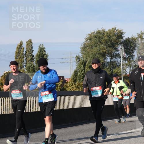 03.10.2025 - Köhlbrandbrückenlauf Luisa Fischer http://msf.ph/oto/9019112 03.10.2025 11:09:05 Position 3 3443, 3441, 2406 meine-sportfotos.de