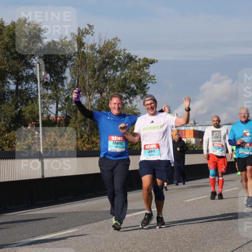 03.10.2025 - Köhlbrandbrückenlauf Luisa Fischer http://msf.ph/oto/9019151 03.10.2025 11:09:11 Position 3 1814, 3234 meine-sportfotos.de