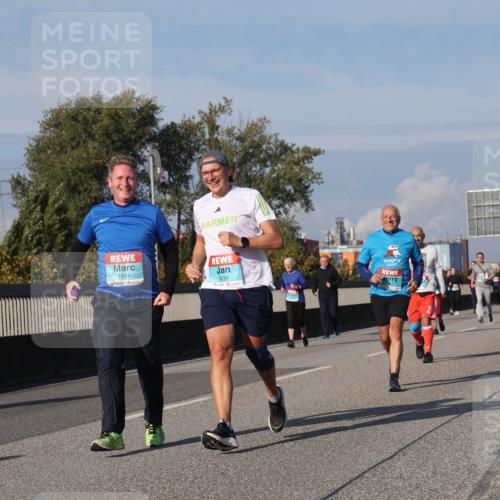 03.10.2025 - Köhlbrandbrückenlauf Luisa Fischer http://msf.ph/oto/9019163 03.10.2025 11:09:13 Position 3 1814, 3234 meine-sportfotos.de