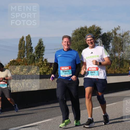 03.10.2025 - Köhlbrandbrückenlauf Luisa Fischer http://msf.ph/oto/9019167 03.10.2025 11:09:14 Position 3 1004, 1814, 3234, 447 meine-sportfotos.de