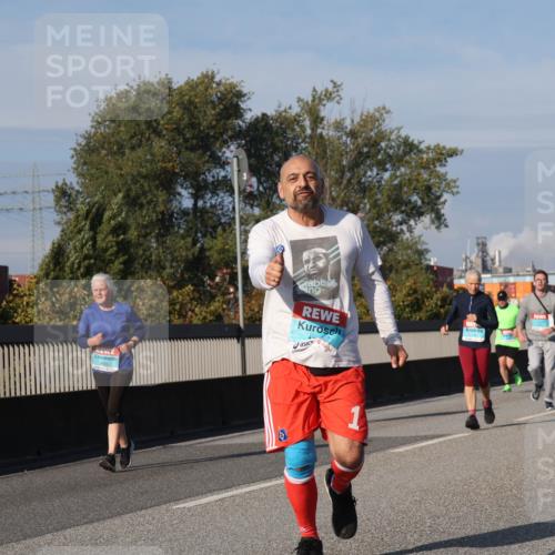 03.10.2025 - Köhlbrandbrückenlauf Luisa Fischer http://msf.ph/oto/9019193 03.10.2025 11:09:18 Position 3  meine-sportfotos.de