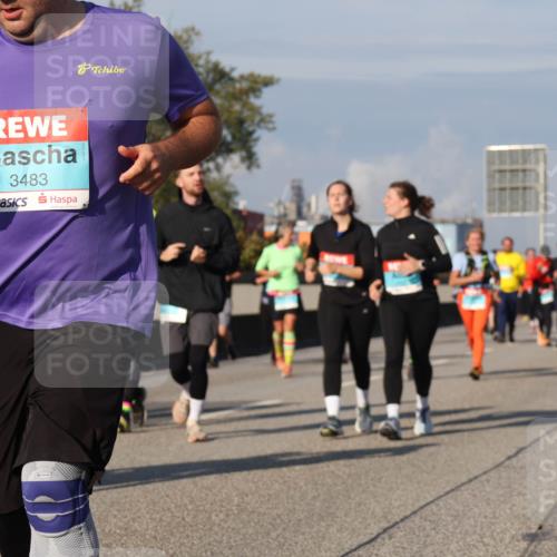 03.10.2025 - Köhlbrandbrückenlauf Luisa Fischer http://msf.ph/oto/9019250 03.10.2025 11:09:45 Position 3 3483 meine-sportfotos.de
