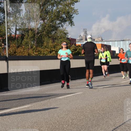 03.10.2025 - Köhlbrandbrückenlauf Luisa Fischer http://msf.ph/oto/9019383 03.10.2025 11:10:07 Position 3  meine-sportfotos.de