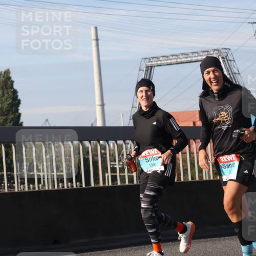 03.10.2025 - Köhlbrandbrückenlauf Luisa Fischer http://msf.ph/oto/9019397 03.10.2025 11:10:09 Position 3 1935 meine-sportfotos.de