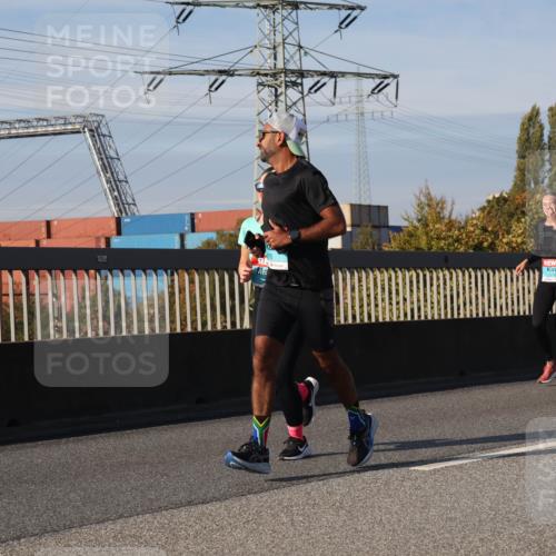 03.10.2025 - Köhlbrandbrückenlauf Luisa Fischer http://msf.ph/oto/9019420 03.10.2025 11:10:14 Position 3 780 meine-sportfotos.de