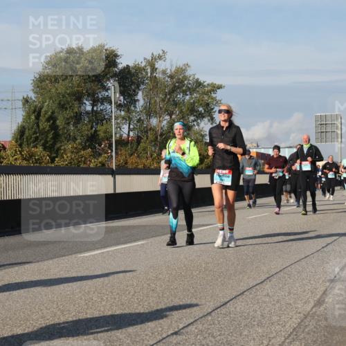 03.10.2025 - Köhlbrandbrückenlauf Luisa Fischer http://msf.ph/oto/9019588 03.10.2025 11:10:34 Position 3  meine-sportfotos.de