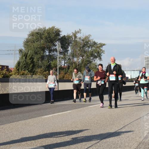 03.10.2025 - Köhlbrandbrückenlauf Luisa Fischer http://msf.ph/oto/9019619 03.10.2025 11:10:38 Position 3  meine-sportfotos.de