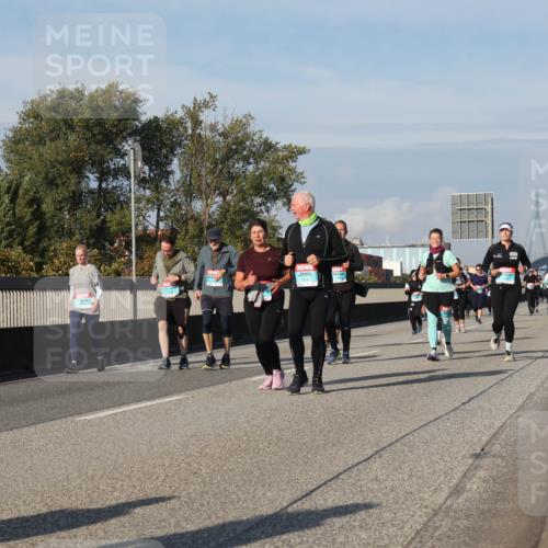 03.10.2025 - Köhlbrandbrückenlauf Luisa Fischer http://msf.ph/oto/9019624 03.10.2025 11:10:38 Position 3 13331 meine-sportfotos.de