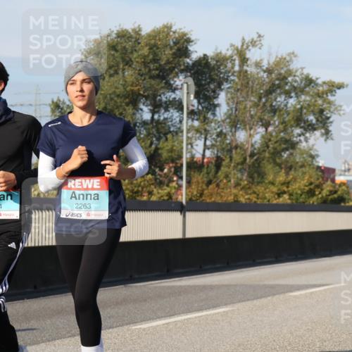 03.10.2025 - Köhlbrandbrückenlauf Luisa Fischer http://msf.ph/oto/9019742 03.10.2025 11:11:07 Position 3 2264, 2263 meine-sportfotos.de